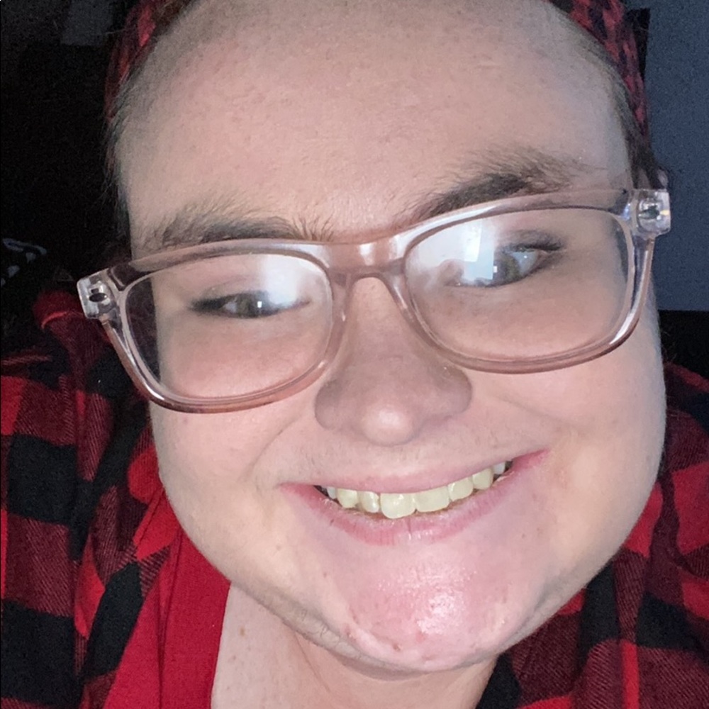 Meet your Posher, Katie